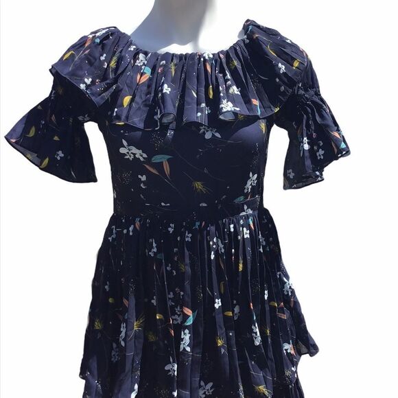 Aqua Blue Pattern Maxi Dress Floral Tiered Off Shoulder Pleated Size Small New - Picture 2 of 9